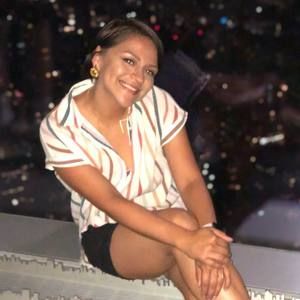 Meet your Posher, Elissa